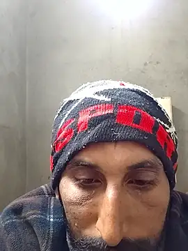 Snapshot of kulwantj chatting on 01-12-26, 07:04 kulwantj online show from 01-12-26, 07:04