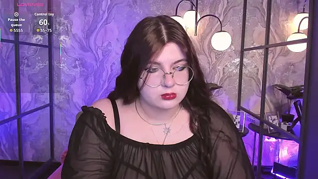 Snapshot of Siena_aa chatting on 03-03-26, 02:02 Siena aa online show from 03-03-26, 02:02