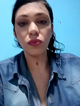 Snapshot of gaellymurlockx18 chatting on 02-21-26, 09:17 gaellymurlockx18 online show from 02-21-26, 09:17