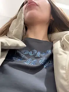 LeiaMood online show from 03-25-26, 05:40