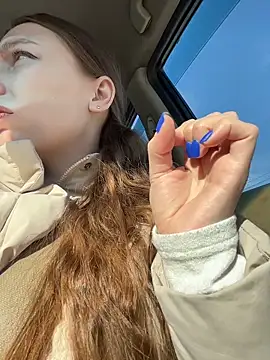 Snapshot of LeiaMood chatting on 02-17-26, 04:54 LeiaMood online show from 02-17-26, 04:54