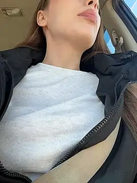 LeiaMood online show from 04-08-26, 05:42