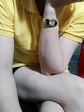 Snapshot of SullyShow69 chatting on 02-11-26, 10:59 SullyShow69 online show from 02-11-26, 10:59