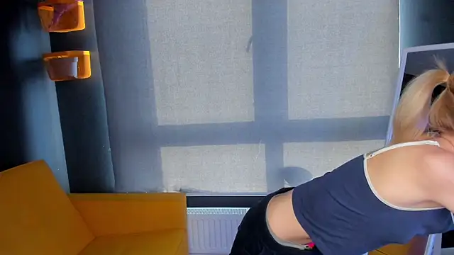 Moon Silk online show from 02-06-26, 08:10