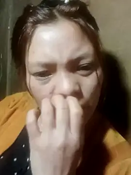 Snapshot of jjennyyy chatting on 02-15-26, 03:22 jjennyyy online show from 02-15-26, 03:22