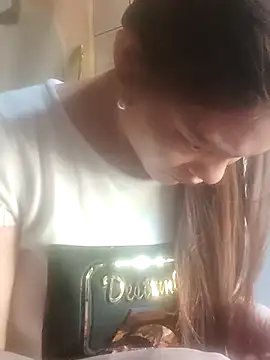 jjennyyy online show from 03-31-26, 07:21