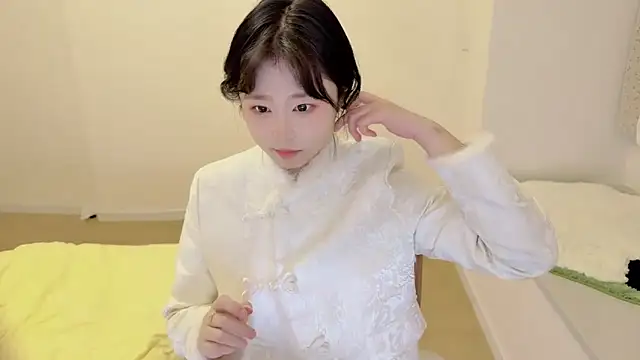 Onefiona online show from 03-08-26, 12:30