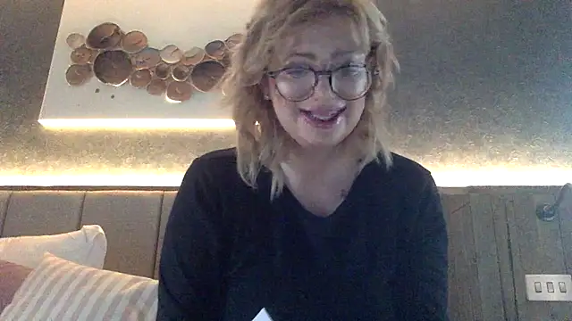 SydneyNoir online show from 01-14-26, 08:51