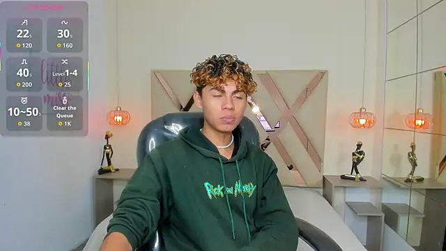 Anyelo Twink online show from 04-23-26, 04:30