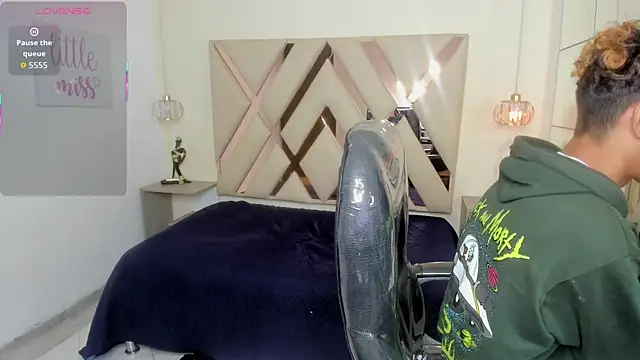 Anyelo Twink online show from 04-08-26, 07:32