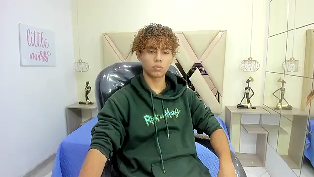 Anyelo Twink online show from 02-22-26, 08:21