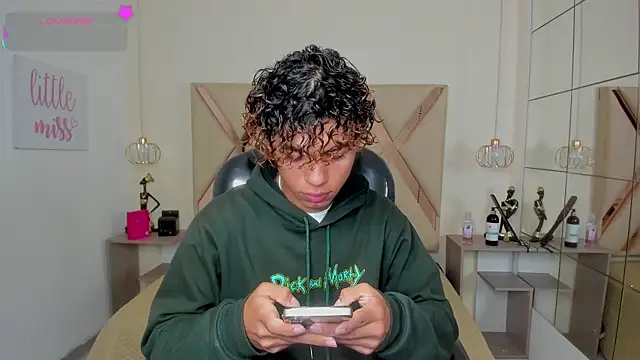Anyelo Twink online show from 06-27-26, 04:18