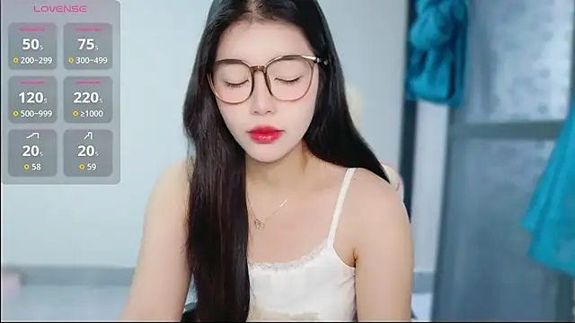 -XiaoYu-777 online show from 02-22-26, 07:22