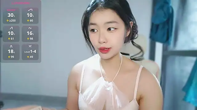 -XiaoYu-777 online show from 02-01-26, 08:23