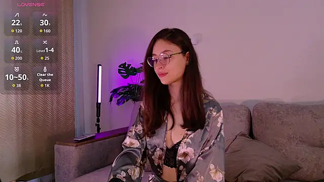 Snapshot of classy____ chatting on 05-29-26, 03:07 classy online show from 05-29-26, 03:07