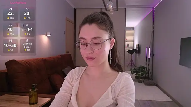 classy     online show from 03-17-26, 01:03