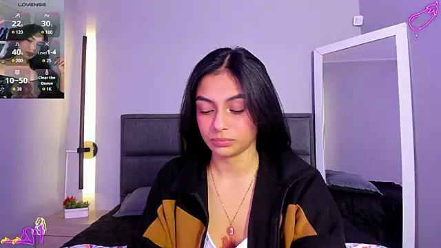 lilith petit  online show from 03-07-26, 12:21