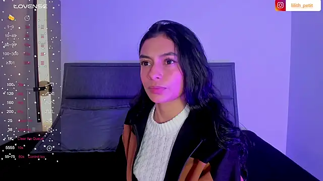 lilith petit  online show from 05-26-26, 03:54