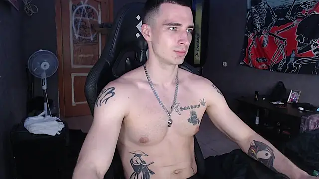 Snapshot of Jack_loveeee chatting on 06-11-26, 12:46 Jack loveeee online show from 06-11-26, 12:46