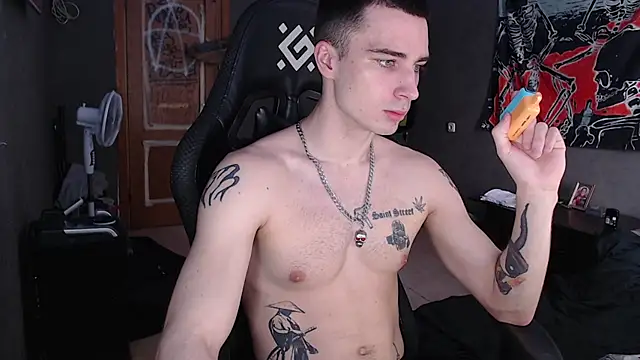 Snapshot of Jack_loveeee chatting on 05-13-26, 10:22 Jack loveeee online show from 05-13-26, 10:22