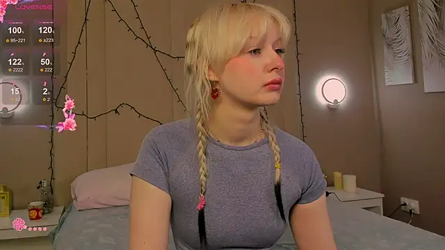 AdeleSilvy online show from 03-14-26, 01:44