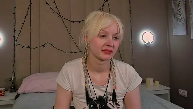 AdeleSilvy online show from 02-26-26, 02:00