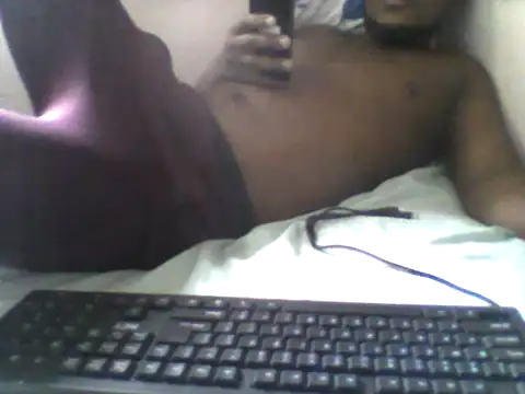 handsomeguy02 online show from 04-23-26, 12:29