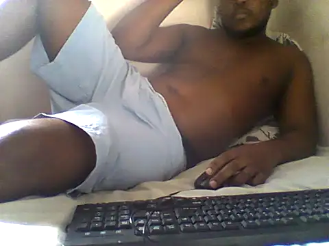 Snapshot of handsomeguy02 chatting on 06-15-26, 01:11 handsomeguy02 online show from 06-15-26, 01:11