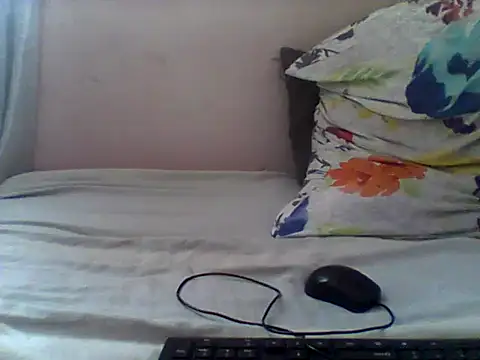 Snapshot of handsomeguy02 chatting on 06-18-26, 12:54 handsomeguy02 online show from 06-18-26, 12:54