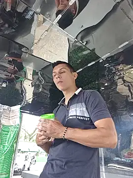 Andres storm online show from 04-05-26, 08:15