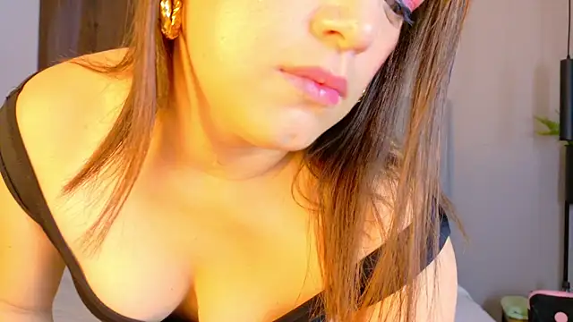 zarah queen online show from 02-06-26, 03:13