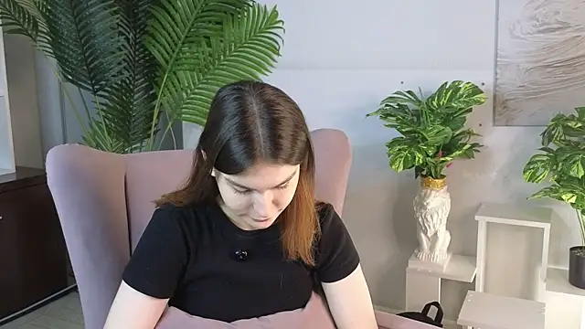 RickiHamelinck online show from 01-13-26, 09:13