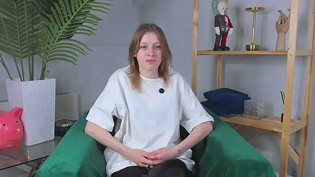 Snapshot of ChereeMoreles chatting on 01-11-26, 01:29 ChereeMoreles online show from 01-11-26, 01:29