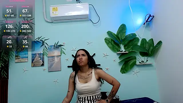 Snapshot of lucerodelamanana343 chatting on 03-01-26, 04:40 lucerodelamanana343 online show from 03-01-26, 04:40