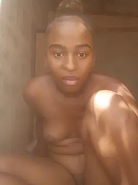 Snapshot of Princess2002Electron chatting on 02-01-26, 07:50 Princess2002Electron online show from 02-01-26, 07:50