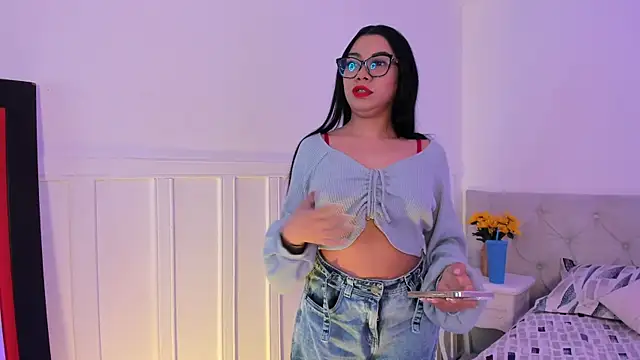 Little Lexyy online show from 05-17-26, 05:18