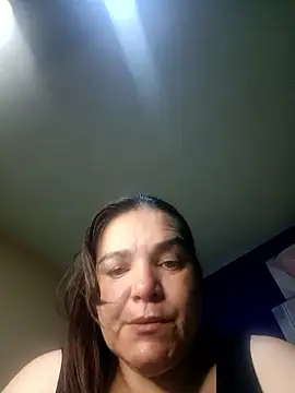 Snapshot of lee_hot chatting on 01-11-26, 11:17 lee hot online show from 01-11-26, 11:17