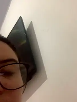 Menina Wedila online show from 01-11-26, 07:15