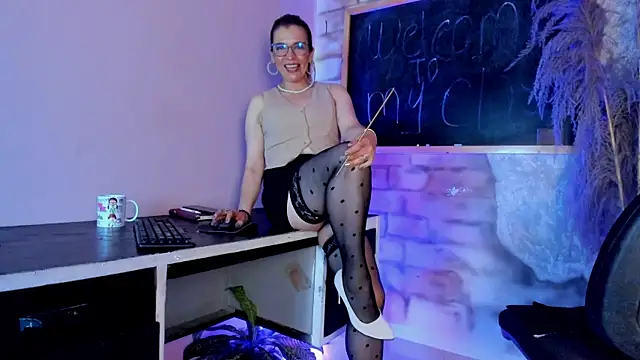 milenahot  69 online show from 07-02-26, 11:27