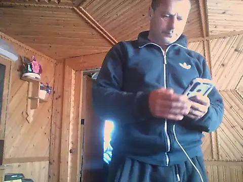Ivan9iutt online show from 04-24-26, 12:51