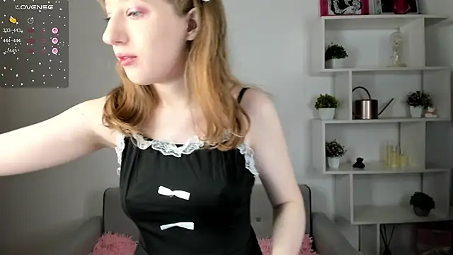 Snapshot of tracy_aw chatting on 01-15-26, 02:15 tracy aw online show from 01-15-26, 02:15