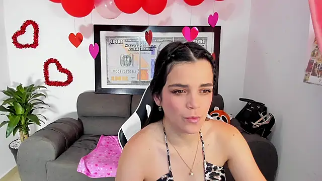 LucianaMoreau online show from 02-20-26, 09:06