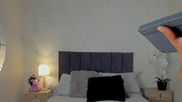 Antonella Coruso online show from 02-07-26, 11:46