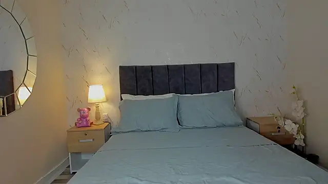 Antonella Coruso online show from 02-09-26, 08:40