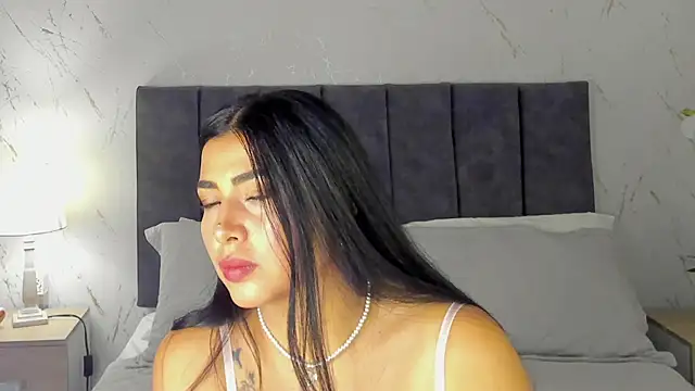 Antonella Coruso online show from 02-17-26, 08:50