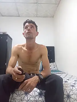 torvyHot online show from 03-18-26, 08:32