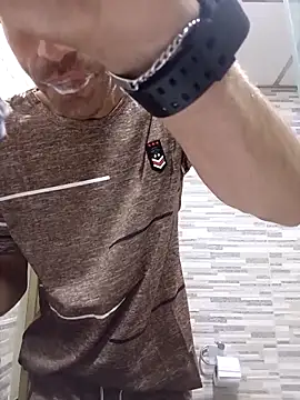 torvyHot online show from 03-22-26, 11:45