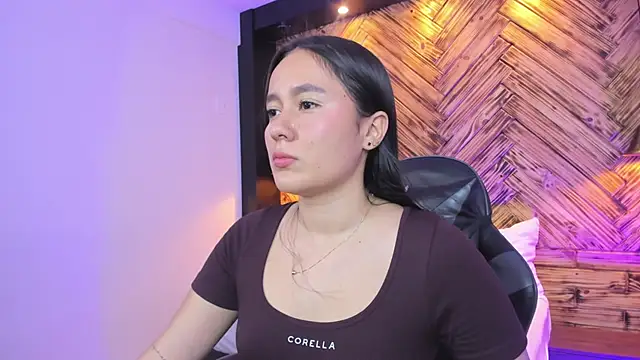 mia slora online show from 07-11-26, 12:16