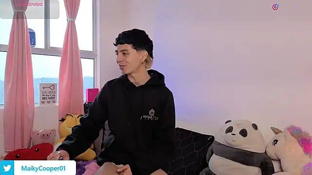 Maiky Cooper01 online show from 03-24-26, 01:33