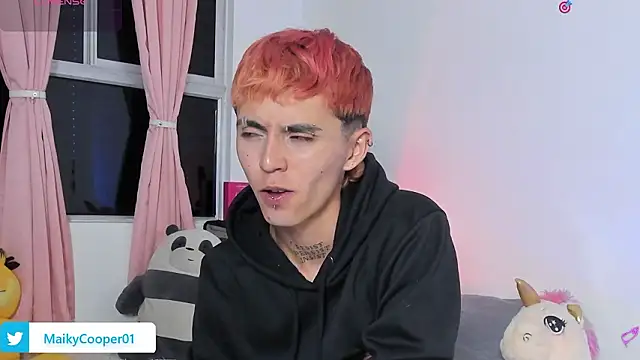 Maiky Cooper01 online show from 03-10-26, 06:28